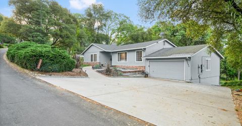 23493 Rolling Hills Ct, Auburn, CA 95602 Photo