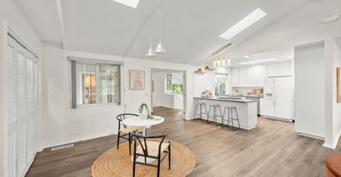 23493 Rolling Hills Ct, Auburn, CA 95602 Photo