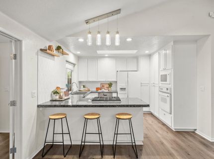 23493 Rolling Hills Ct, Auburn, CA 95602 Photo