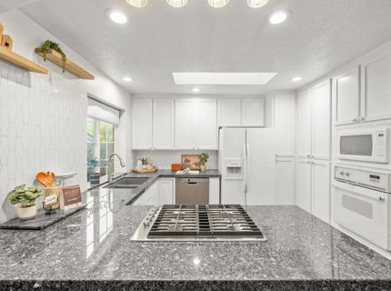 23493 Rolling Hills Ct, Auburn, CA 95602 Photo