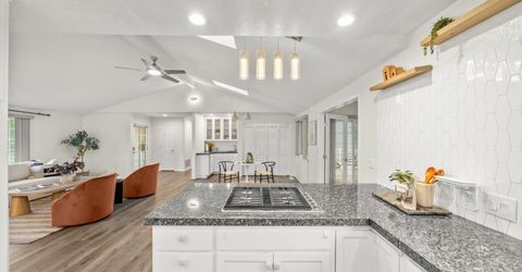 23493 Rolling Hills Ct, Auburn, CA 95602 Photo