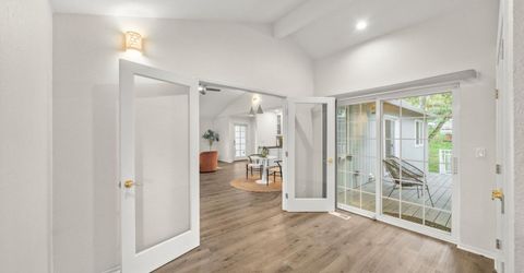 23493 Rolling Hills Ct, Auburn, CA 95602 Photo