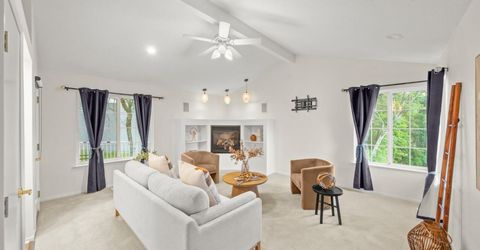 23493 Rolling Hills Ct, Auburn, CA 95602 Photo