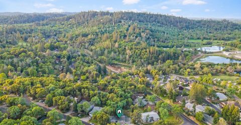 23493 Rolling Hills Ct, Auburn, CA 95602 Photo