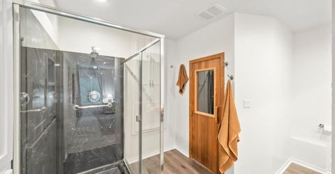 23493 Rolling Hills Ct, Auburn, CA 95602 Photo