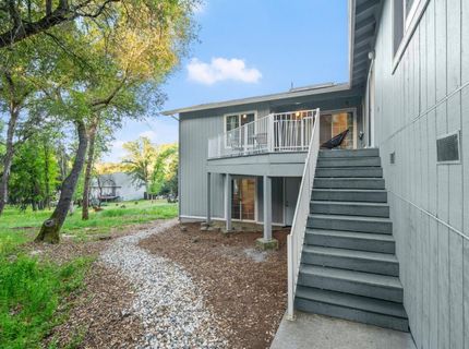 23493 Rolling Hills Ct, Auburn, CA 95602 Photo