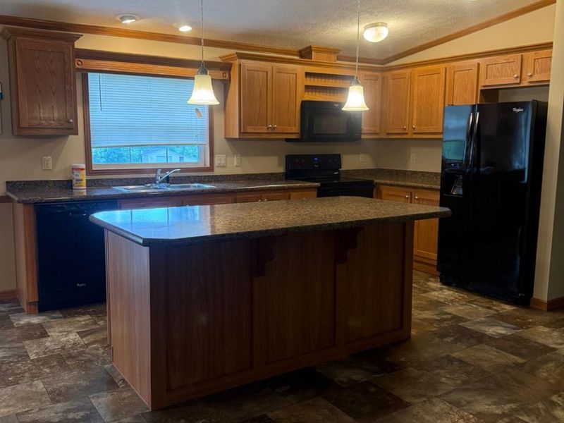 831 Tom Brown Road, Oliver Township, OH 45693 Photo 12