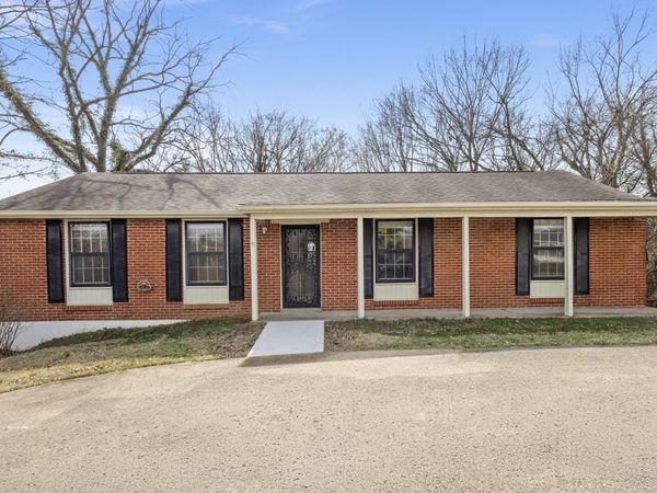 509 Harding Pl, Nashville, TN 37211