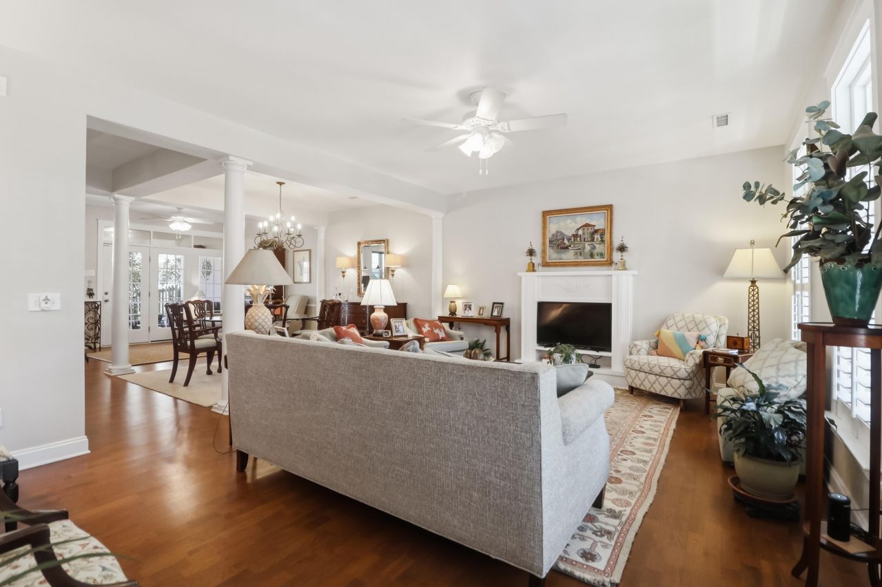 806 Sage Bird Photo 8