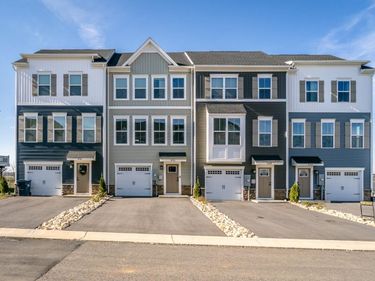 4512 FOUNTAINBRIDGE CT, ROCKINGHAM, VA 22801