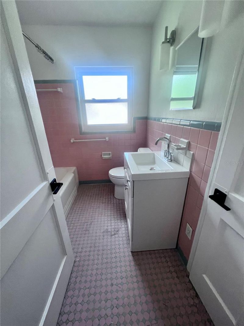 2707 NW 4th Avenue, Gainesville, FL 32607 Photo