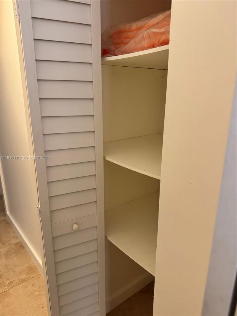 1781 NW 16th St, Miami, FL 33125 Photo