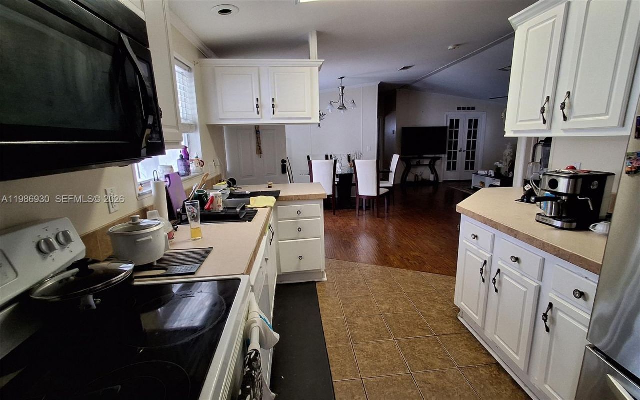 3240 SW 50 Ter , Davie, FL 33314 Photo