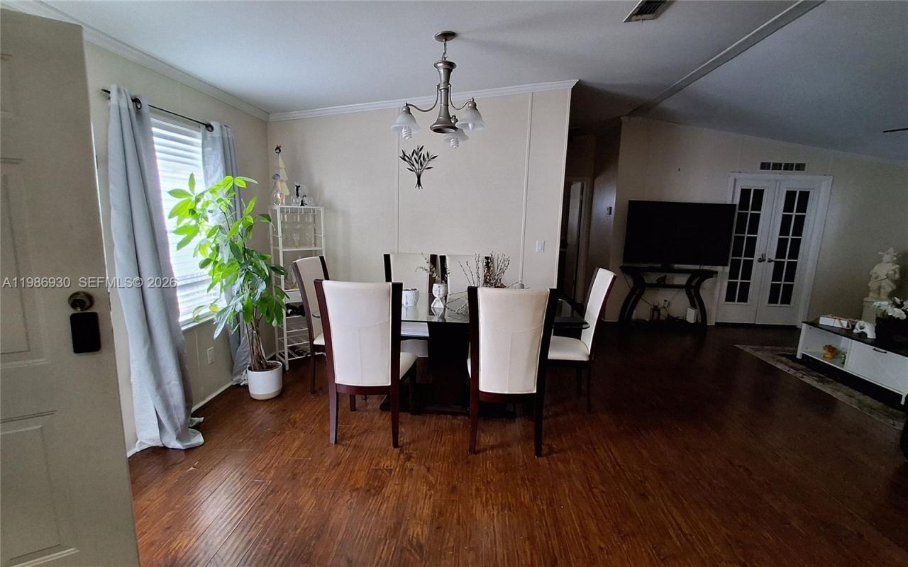 3240 SW 50 Ter , Davie, FL 33314 Photo