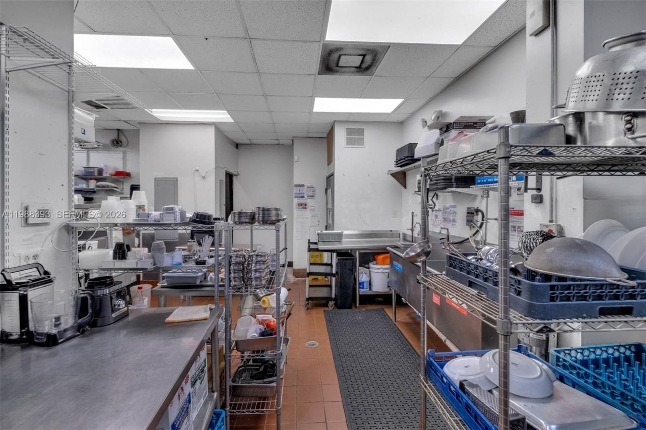 646 NE 79th St, Miami, FL 33138 Photo