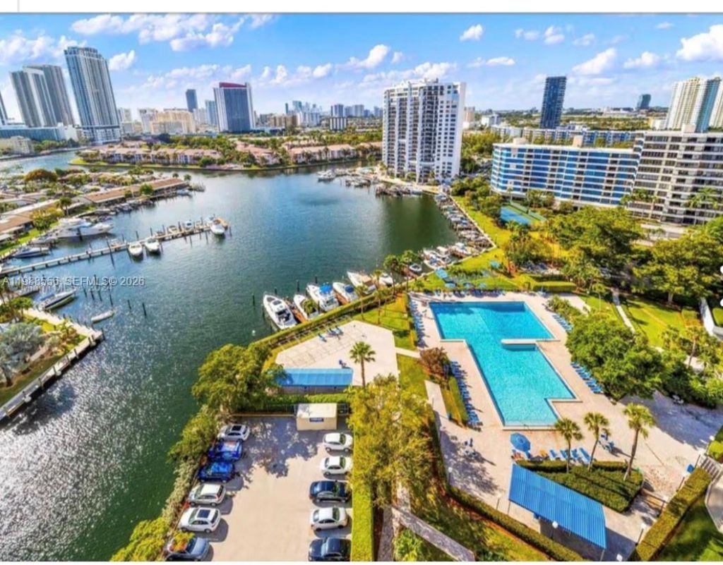 2500 Parkview Dr, Unit 2119, Hallandale Beach, FL 33009 Photo