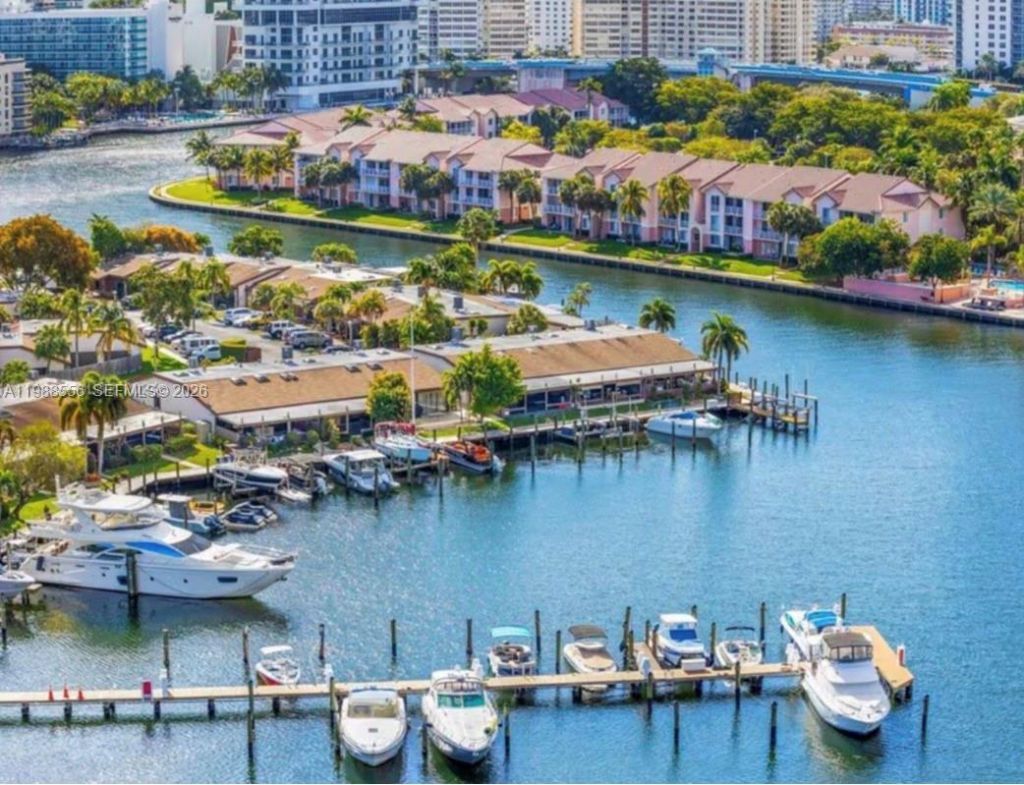 2500 Parkview Dr, Unit 2119, Hallandale Beach, FL 33009 Photo