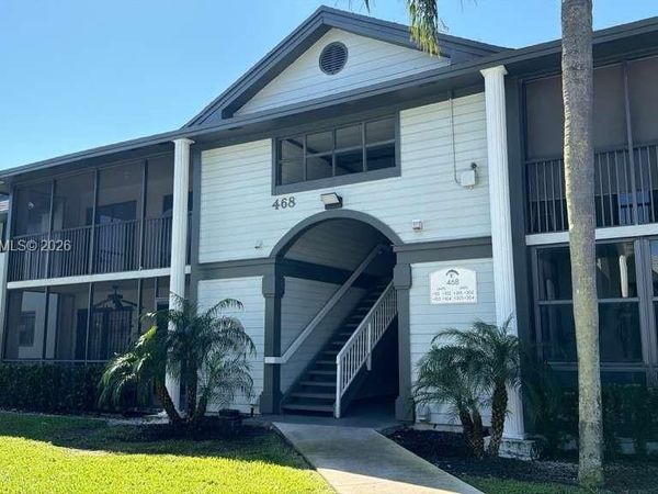 468 NE 206th Ln, Unit 102, Miami, FL 33179