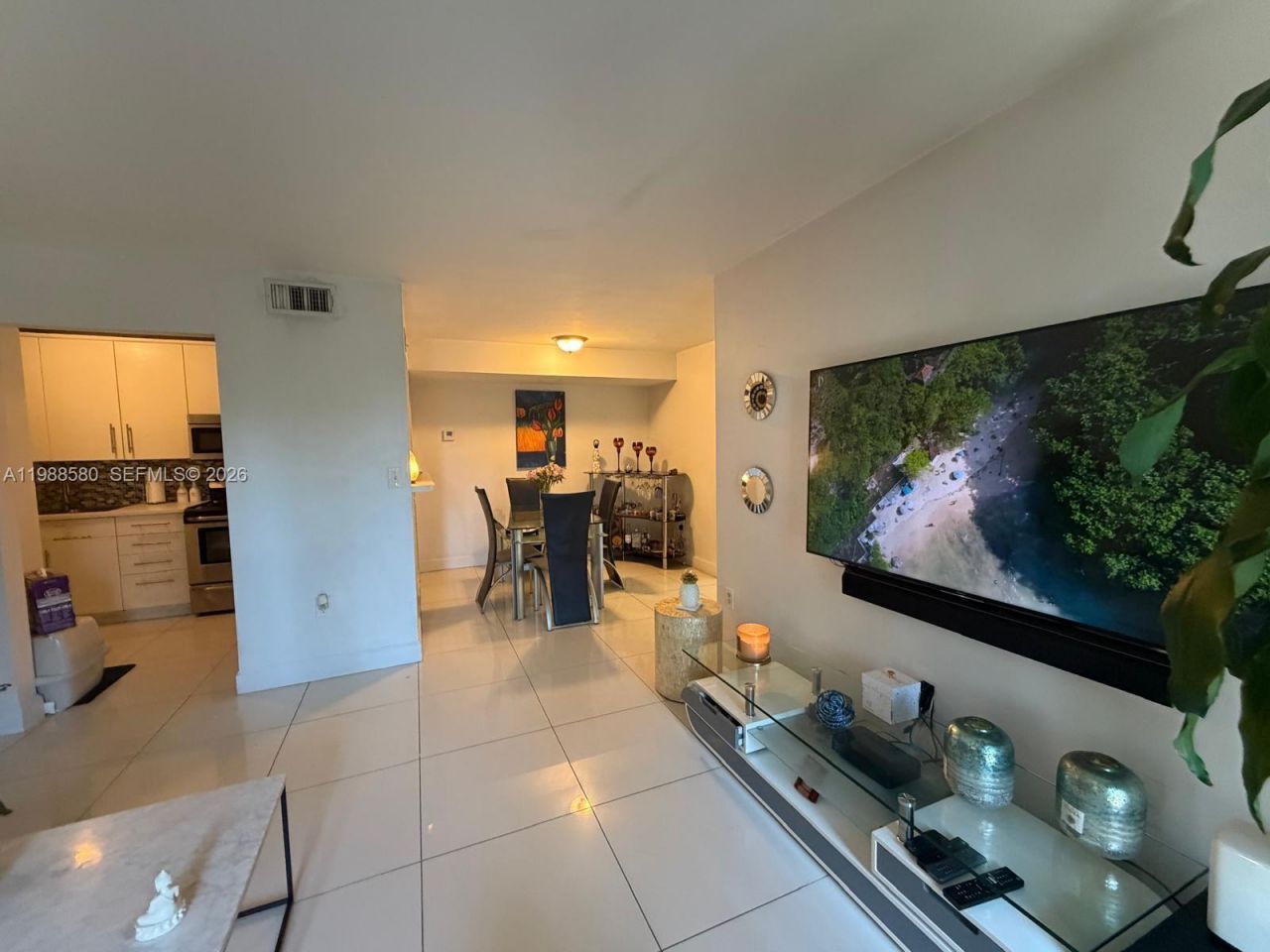 468 NE 206th Ln, Unit 102, Miami, FL 33179 Photo