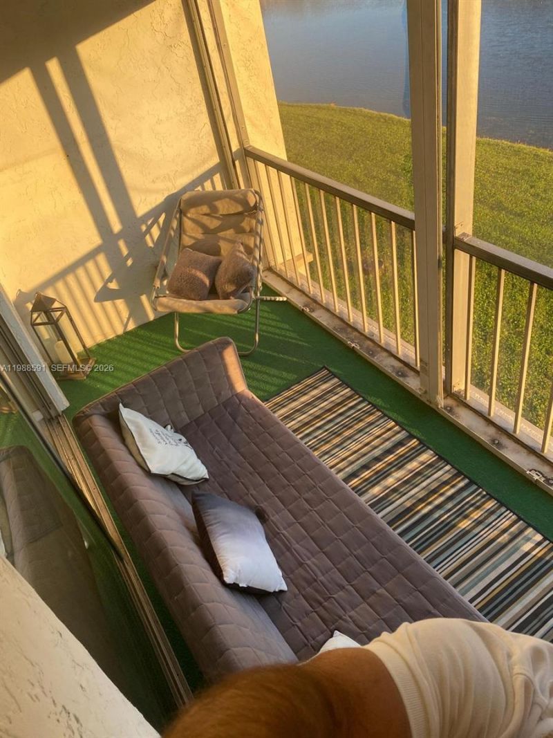 361 S Hollybrook Dr , Unit 206, Pembroke Pines, FL 33025 Photo