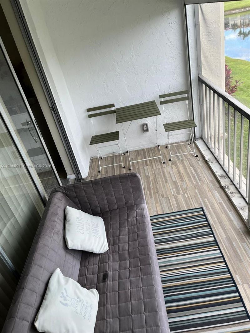 361 S Hollybrook Dr , Unit 206, Pembroke Pines, FL 33025 Photo