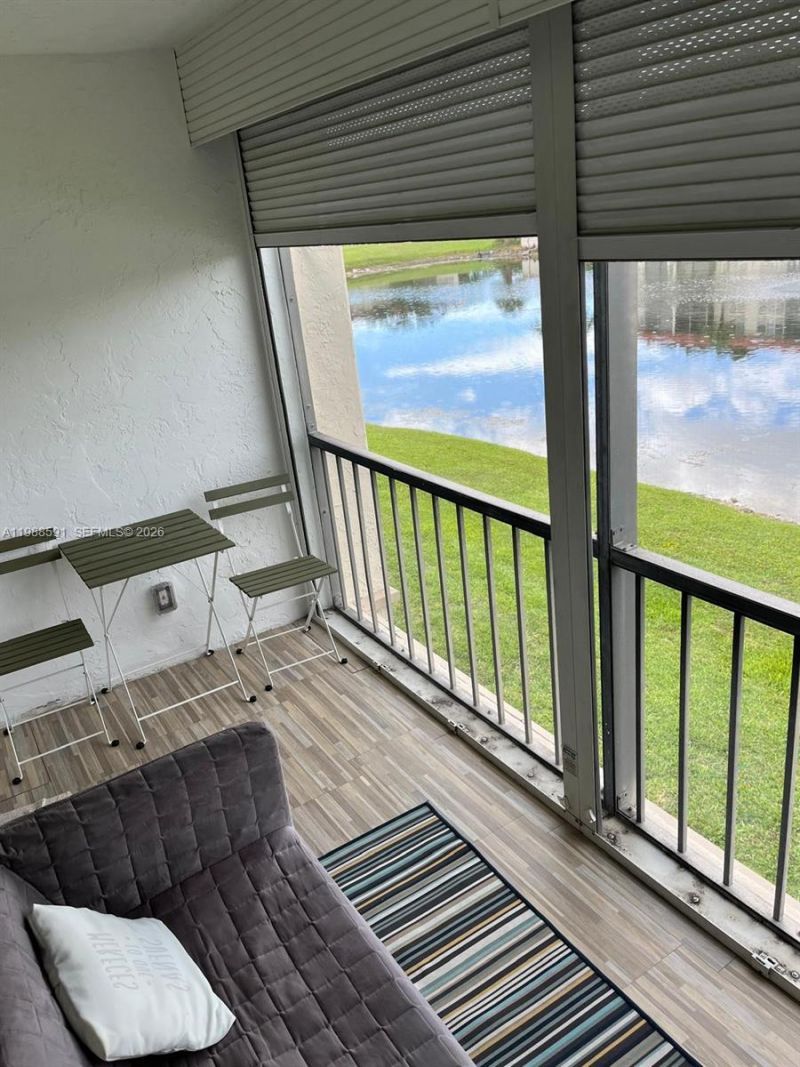361 S Hollybrook Dr , Unit 206, Pembroke Pines, FL 33025 Photo