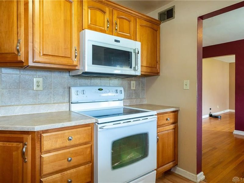 639 Storms Road, Kettering, OH 45429 Photo 15