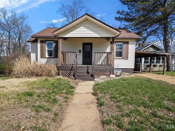 7659 Folk Avenue, Maplewood, MO 63143