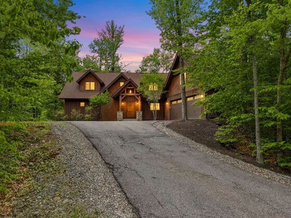 172 South Peak Road, Lincoln, NH 03251