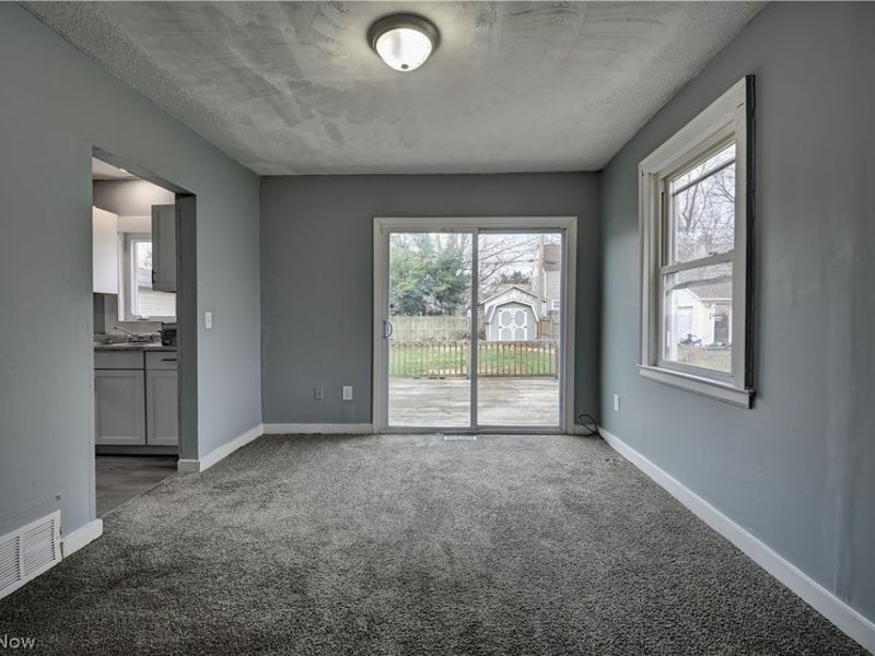 1379 Maryland Avenue SW, Canton, OH 44710 Photo 11