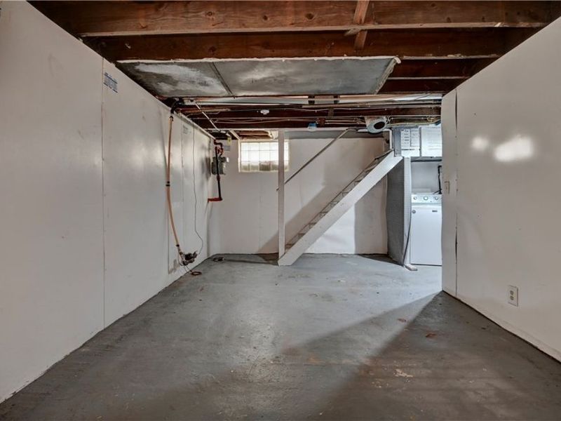 1379 Maryland Avenue SW, Canton, OH 44710 Photo 28