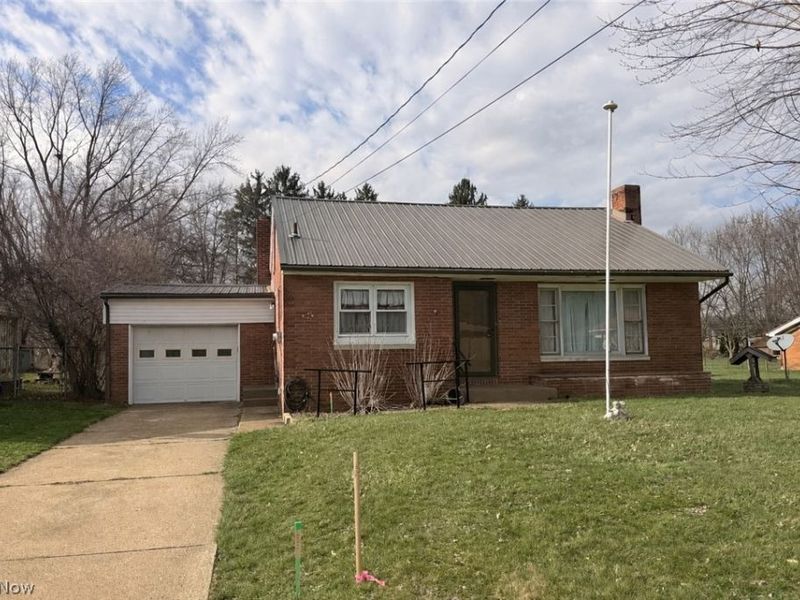 712 Mcdaniel Avenue , Minerva, OH 44657 Photo 1