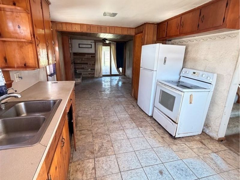 712 Mcdaniel Avenue , Minerva, OH 44657 Photo 5