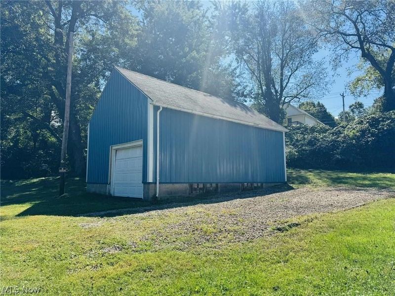 1365 Sharon (rear) Avenue , Zanesville, OH 43701 Photo 3