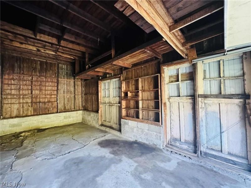 1365 Sharon (rear) Avenue , Zanesville, OH 43701 Photo 8