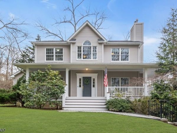 72 Gillette Road, Long Hill, NJ 07933