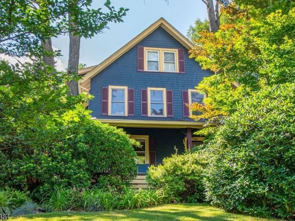 530 Up Mountain Avenue, Montclair, NJ 07043