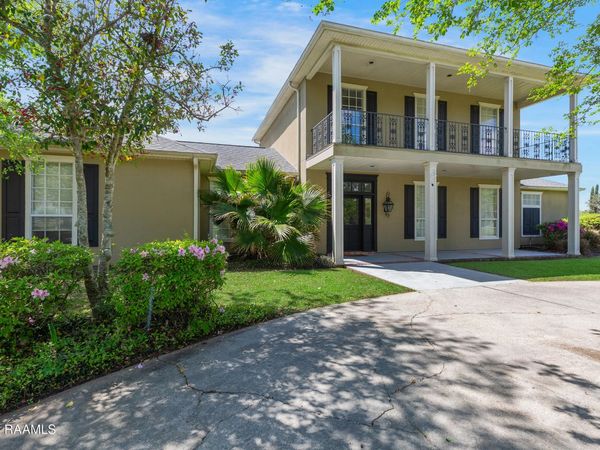 715 Mallard Cove , New Iberia, LA 70560