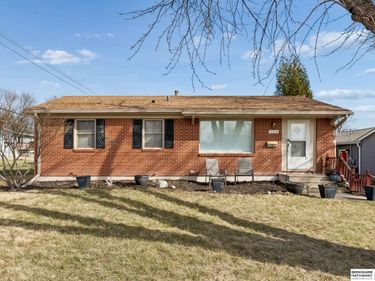 12858 A Street, Omaha, NE 68144