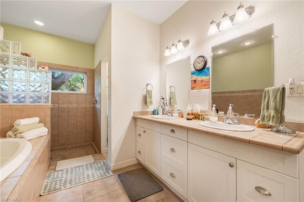 8004 Vega Ct , Labelle, FL 33935 Photo