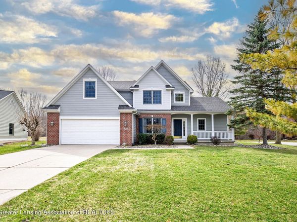 3421 Hawthorne Woods Parkway, DeWitt, MI 48820