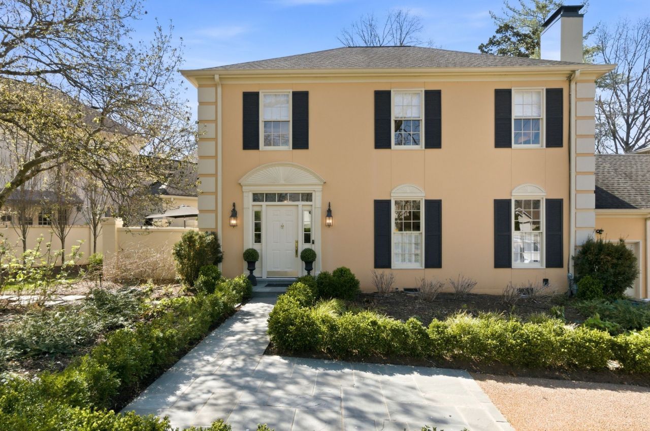 3721 Auburn Ln, Nashville, TN 37215 Main Photo