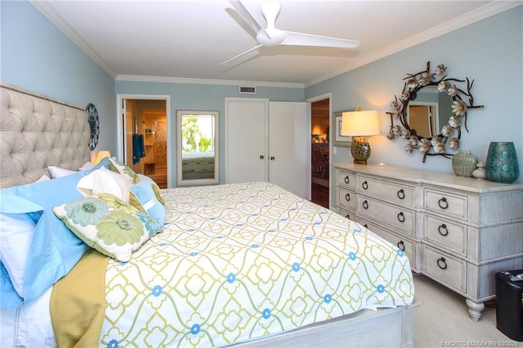 20 NE Plantation Road, Unit 204, Stuart, FL 34996 Photo