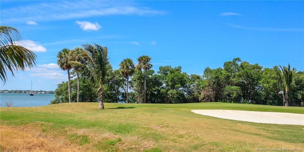 20 NE Plantation Road, Unit 204, Stuart, FL 34996 Photo