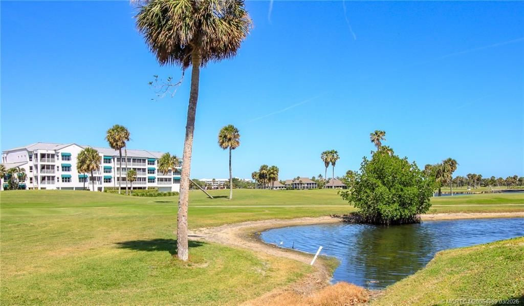 20 NE Plantation Road, Unit 204, Stuart, FL 34996 Photo