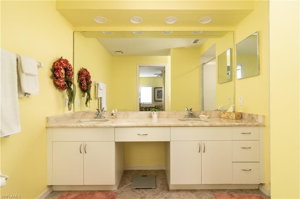 2585 Old Groves Rd , Unit L102, Naples, FL 34109 Photo