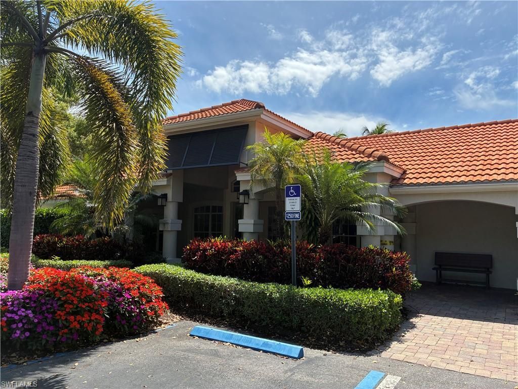 2585 Old Groves Rd , Unit L102, Naples, FL 34109 Photo