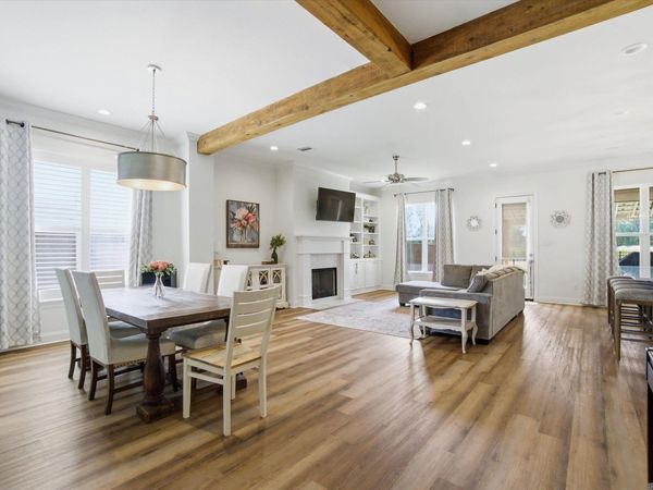 13068 Elissa Ln, Baton Rouge, LA 70818