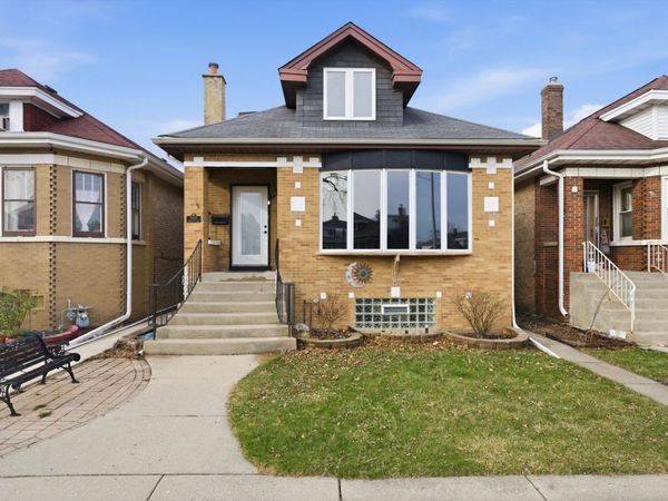 7825 W Cressett Drive , Elmwood Park, IL 60707