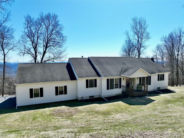 68 Fire Tower Road, Bloomingburg, NY 12721